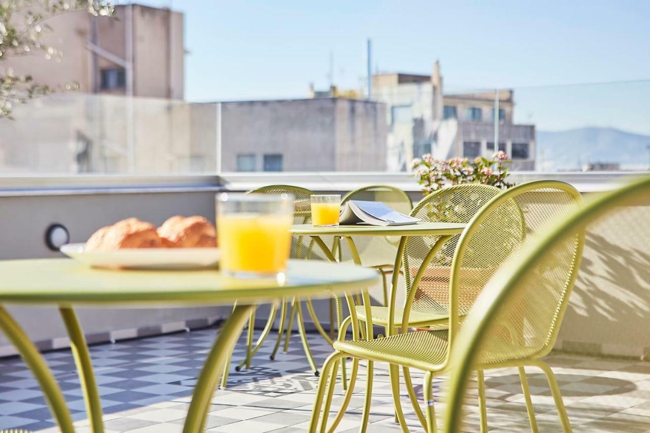 Spacious Suite W. Huge Balcony + Acropolis View Athens Exterior photo