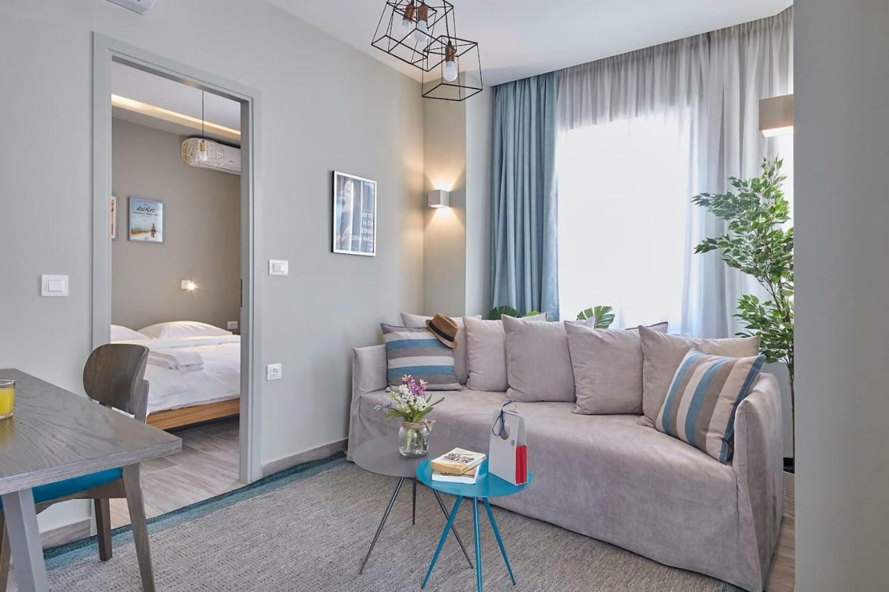 Spacious Suite W. Huge Balcony + Acropolis View Athens Exterior photo